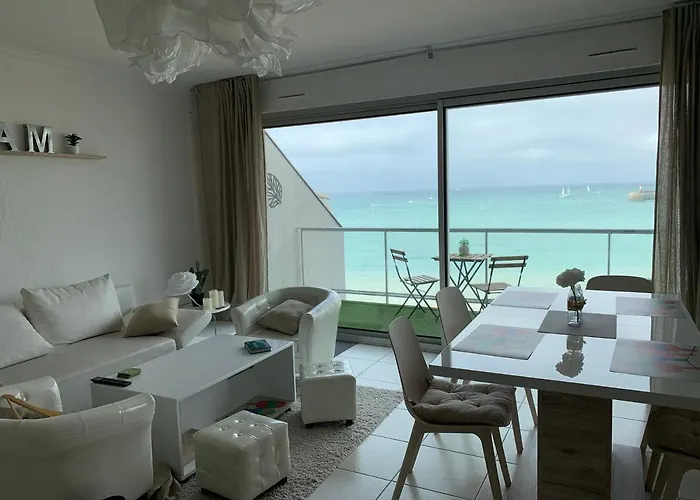 Apartment Les Pieds Dans L'eau Acces Direct A La !